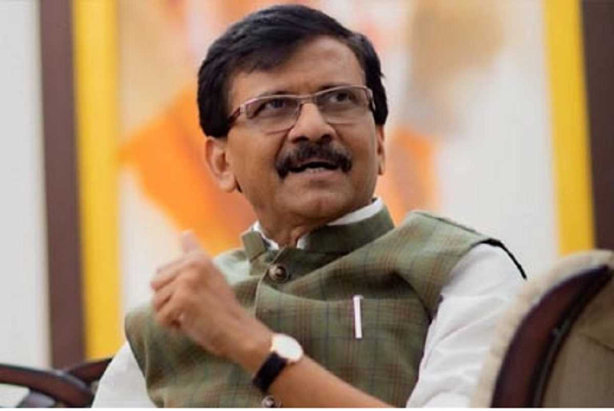 मणिपुर में महिलाओं पर हो रहा अत्याचार, अमित शाह मुंबई में कर रहे मौज : संजय राउत मणिपुर में महिलाओं पर हो रहा अत्याचार, अमित शाह मुंबई में कर रहे मौज : संजय राउत